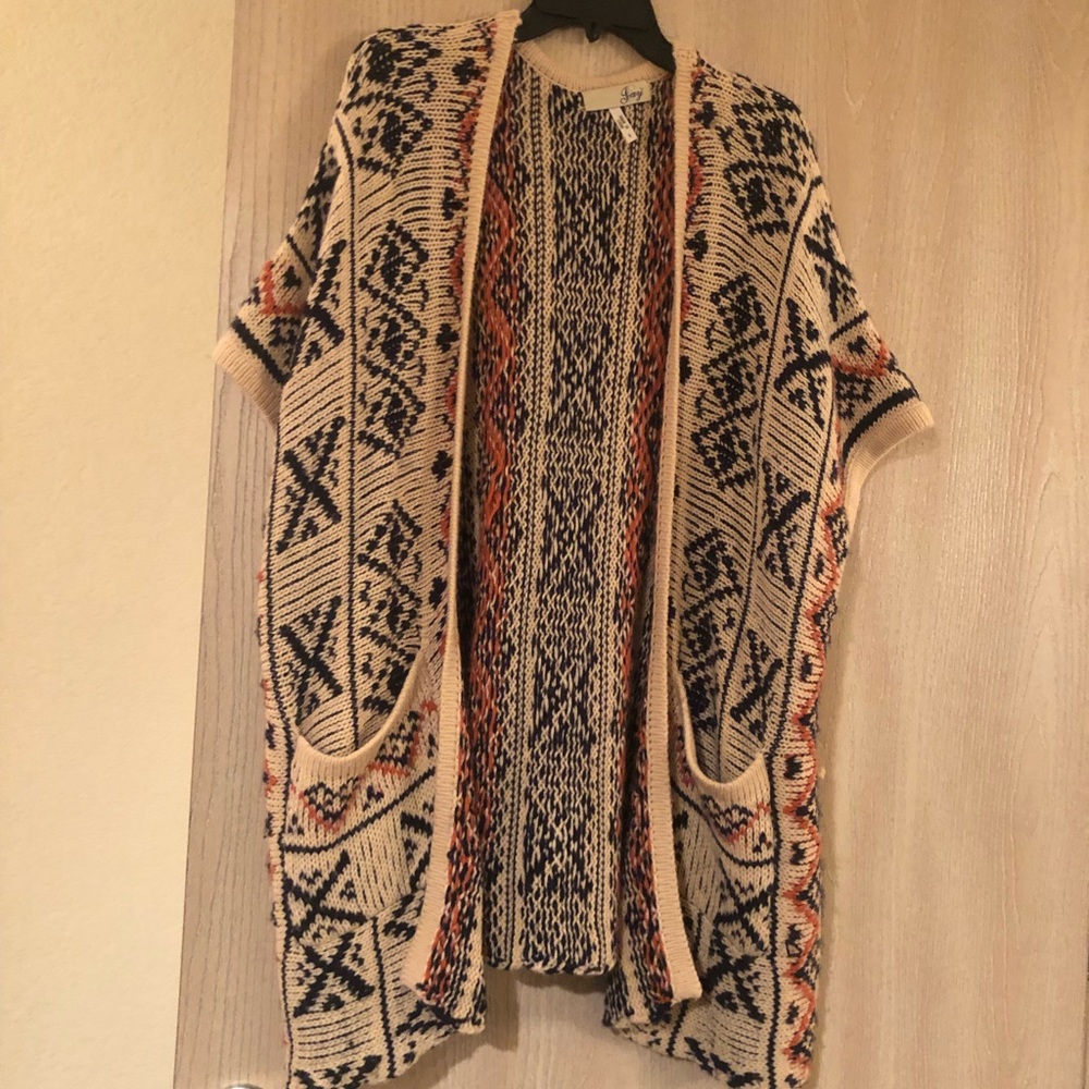 KNIT WOMENS SWEATER CARDIGAN!